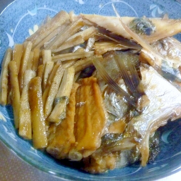 スズキのあらとごぼうの煮つけ レシピ 作り方 By Tententen48 楽天レシピ スズキのあらとごぼうの煮つけ レシピ 作り方 By Tententen48 楽天レシピ